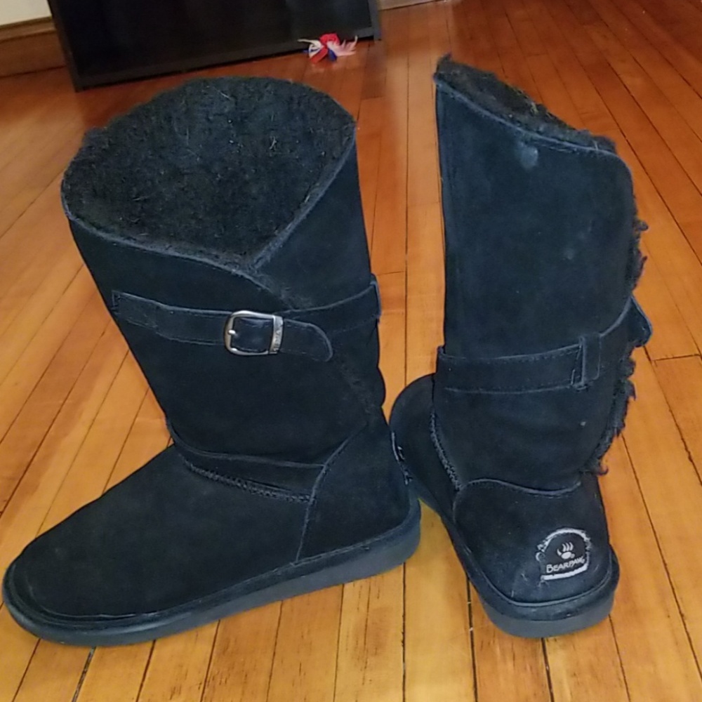 Bear Paw size 8
